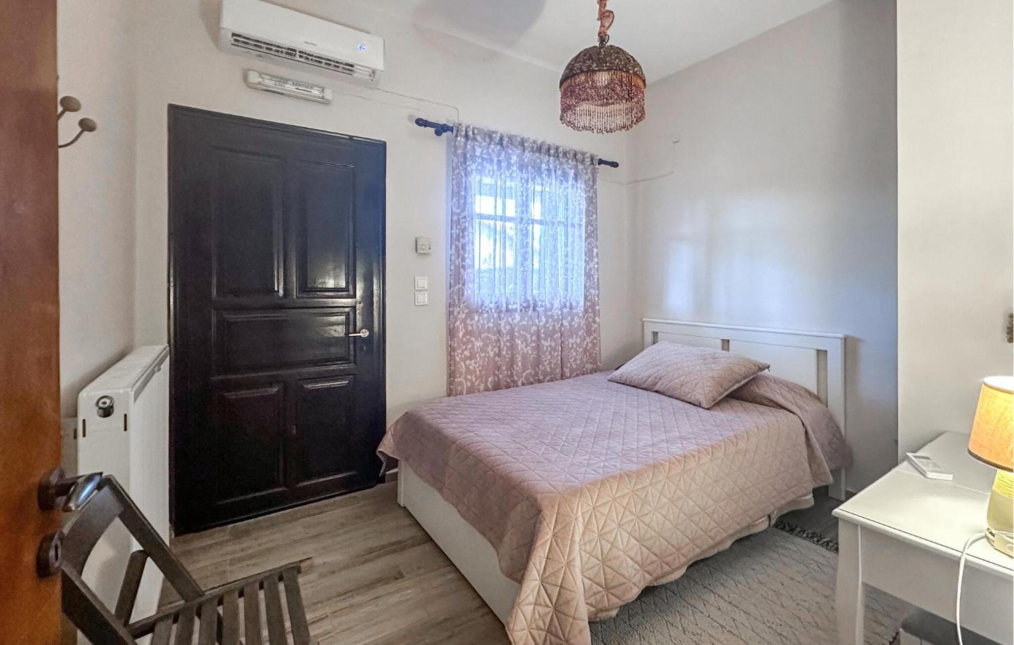 2 Bedroom Lovely Apartment In Leventoxori, Ilias Korakokhórion Dış mekan fotoğraf